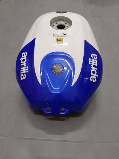 SERBATOIO APRILIA TUONO 2006/09