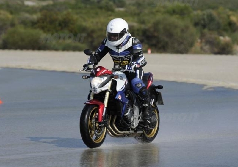 Test Dunlop RoadSmart II. Pneumatico Globale