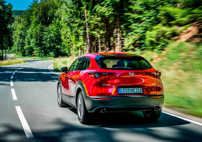 Mazda CX-30 (2019-->>) (4)