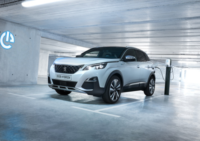 Peugeot 3008 e 508 Plug-in Hybrid: ecco il listino prezzi