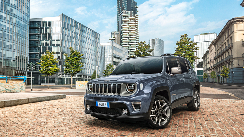 Jeep, a Melfi la produzione delle Renegade e Compass ibride [Video]