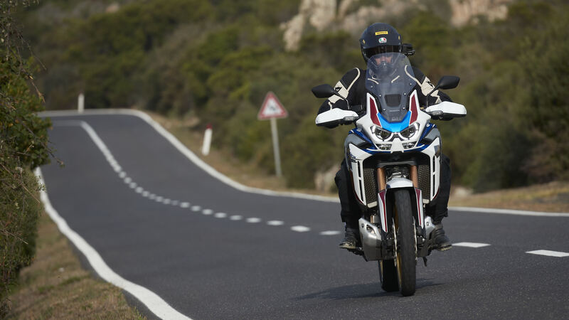 Honda Africa Twin CRF1100L Adventure Sports: TEST, ora &egrave; un&#039;ammiraglia