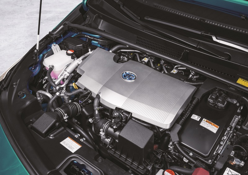 Toyota Prius Plug-in (2017-23) (22)
