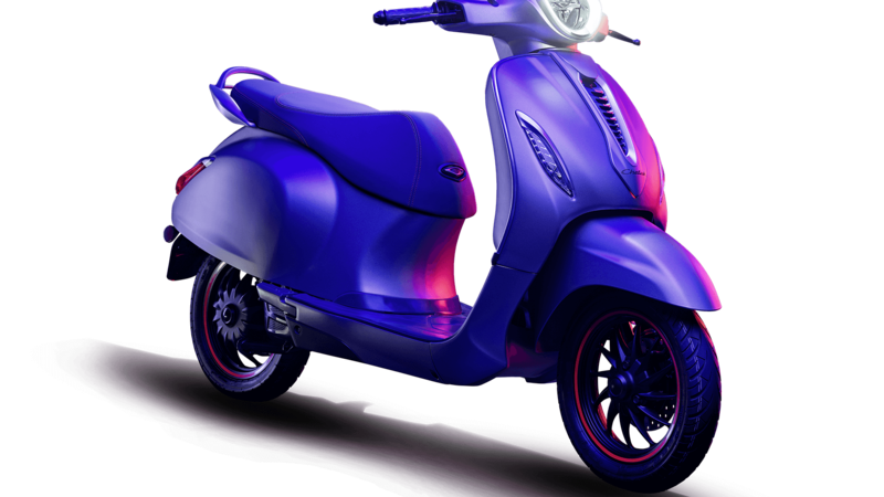 Bajaj presenta il&nbsp;Chetak, scooter elettrico dal look Vespa