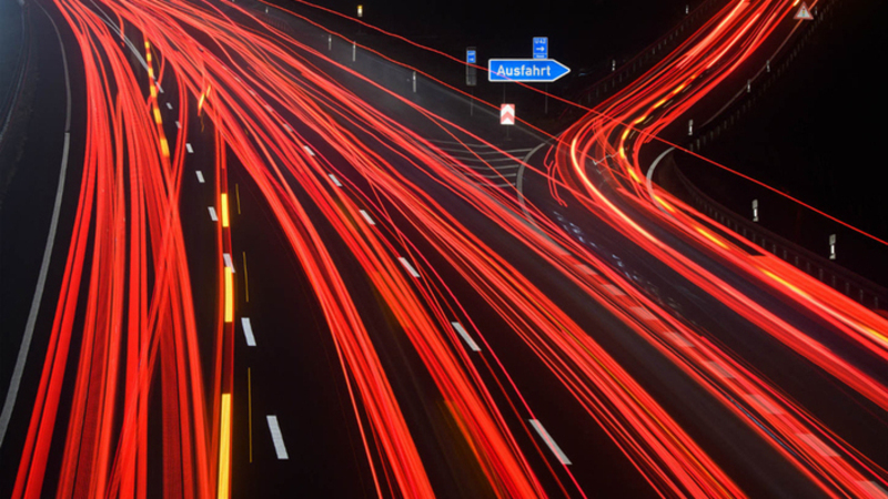 Limite di 130 km/h in autostrada in Germania, proposta bocciata dal Parlamento