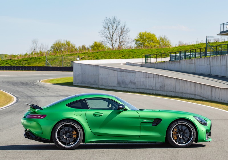 Mercedes-Benz AMG GT R (2016-22) (2)