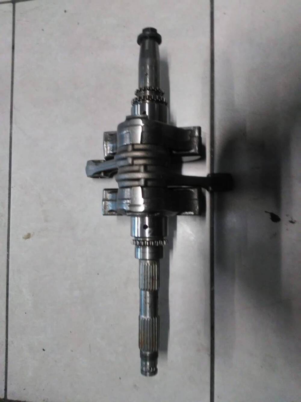 APRILIA SRV 850 PARTI MOTORE