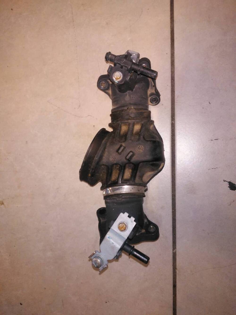 APRILIA SRV 850 PARTI MOTORE (4)