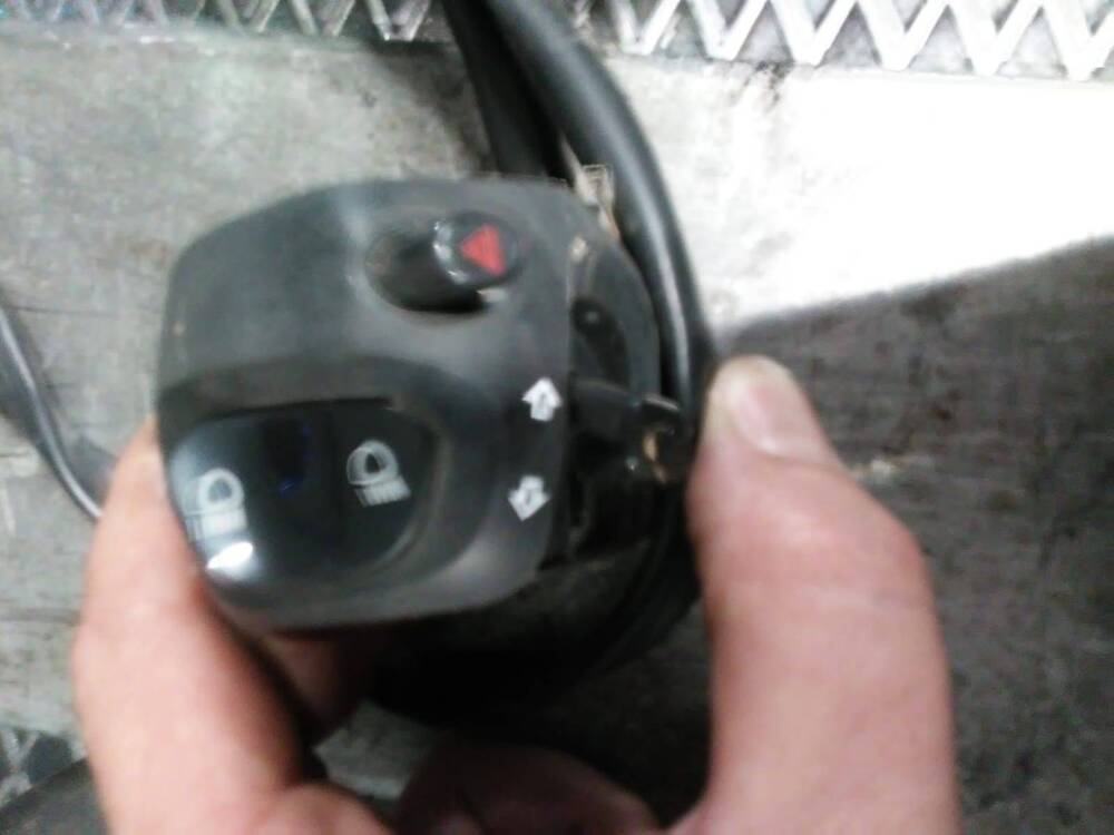 YAMAHA MT 03 PARTI MOTORE E TELAIO (2)