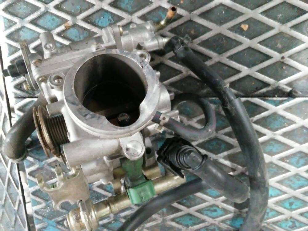 YAMAHA MT 03 PARTI MOTORE E TELAIO (17)