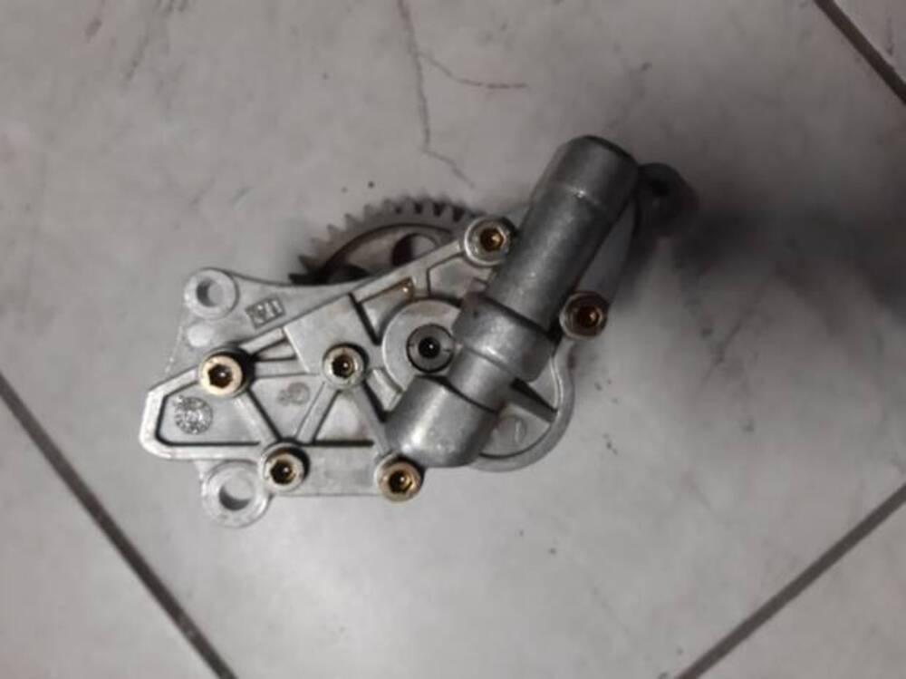 DUCATI MONSTER 620 I PARTI MOTORE (7)