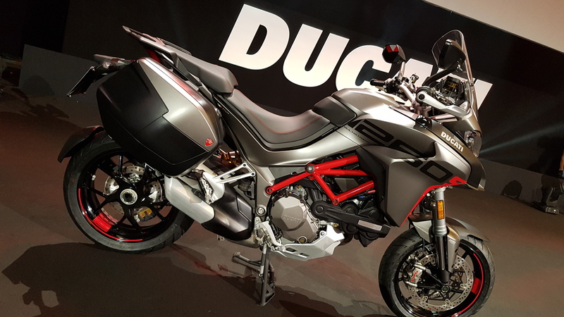 Ducati Multistrada 1260S Grand Tour: foto, dati e prezzi