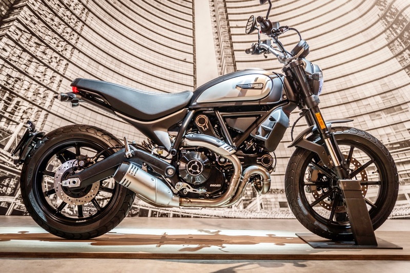 Ducati Scrambler Icon Dark: foto, dati e prezzi