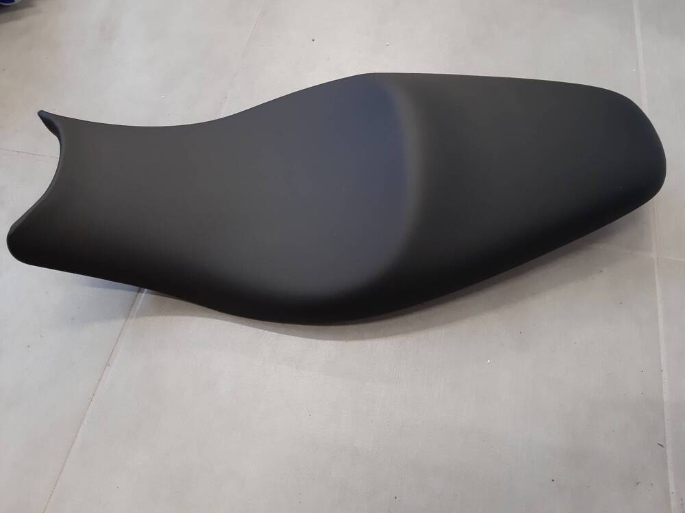 SELLA KAWASAKI ER 650 N (2)