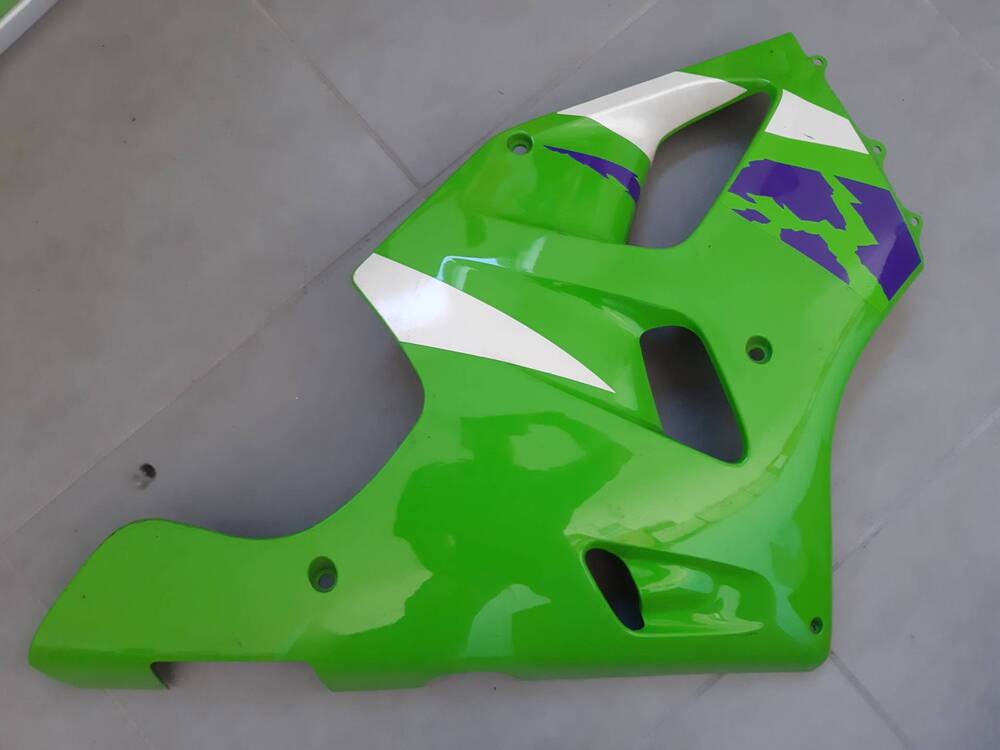 CARENA DX KAWASAKI ZX 6 R DEL 96
