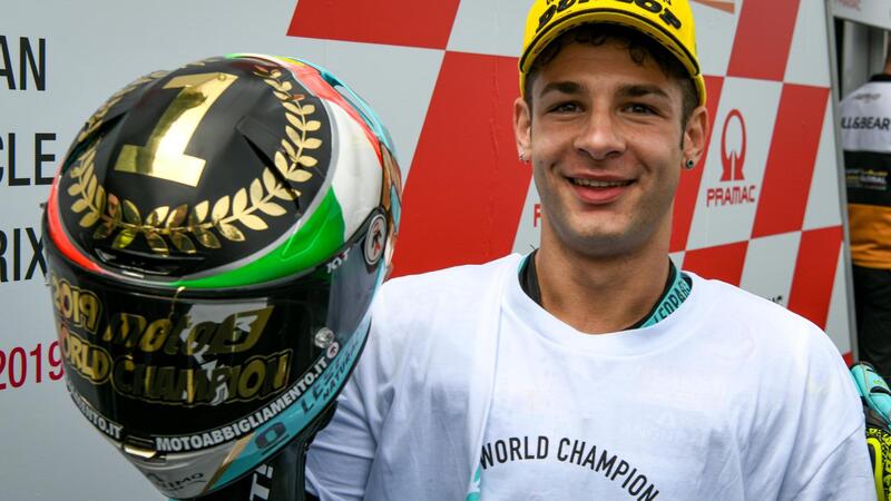 Moto3. Lorenzo Dalla Porta campione del mondo 2019: "Per mia nonna e mio pap&agrave;"