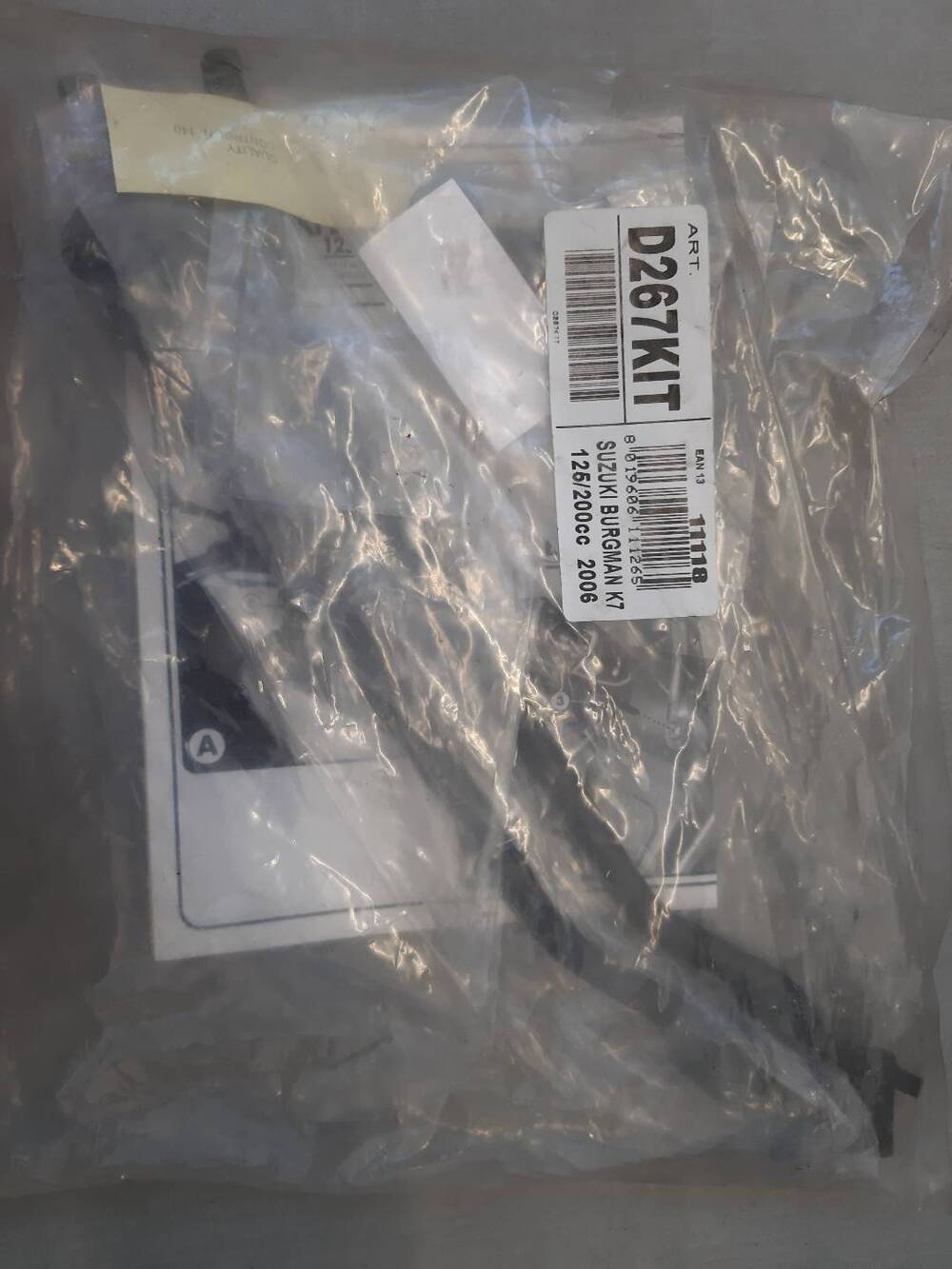 KIT STAFFE CUPOLINO SUZUKI BURGMAN K7 125/ Givi