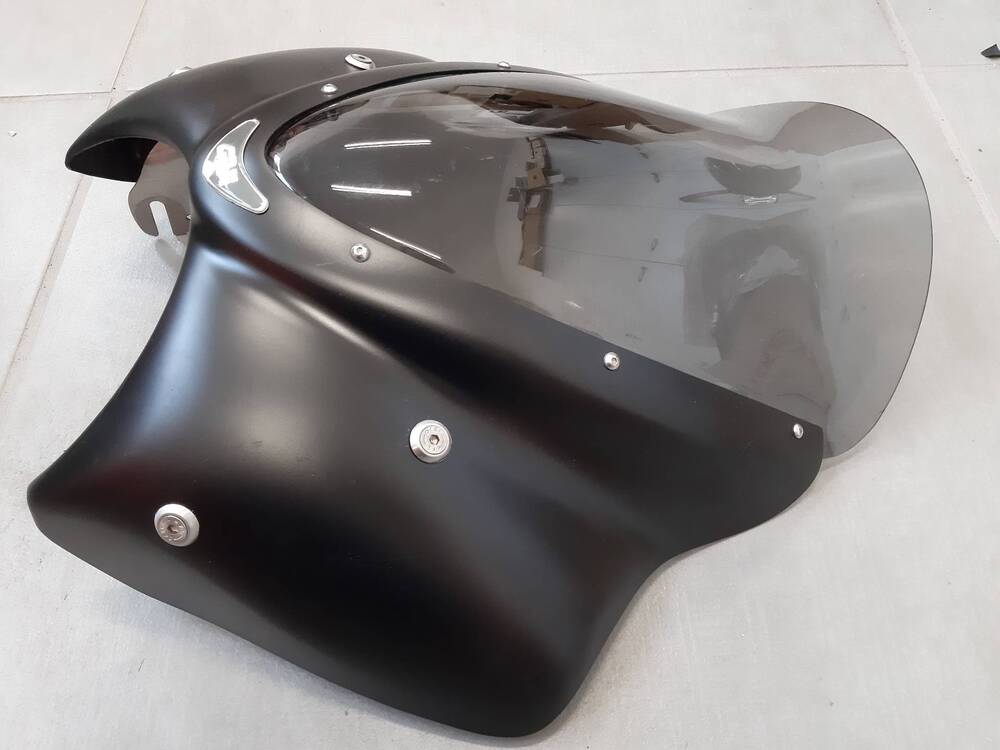 CUPOLINO SUZUKI BANDIT 1250 Givi (2)