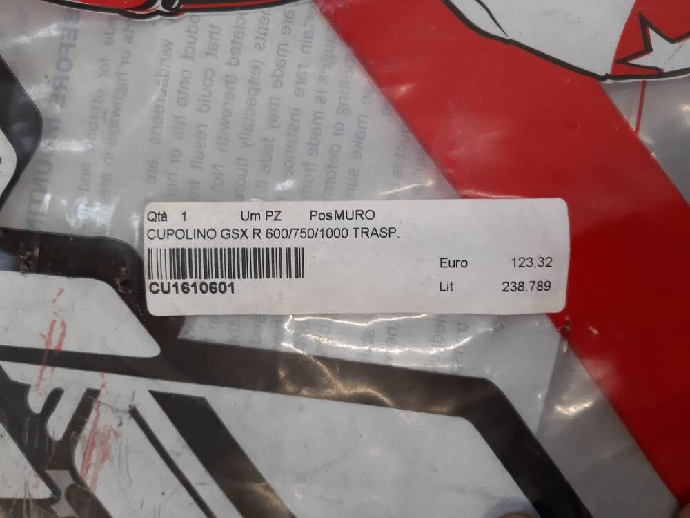 CUPOLINO ZERO GRAVITY GSX R 600-750-1000 00'-01 (2)