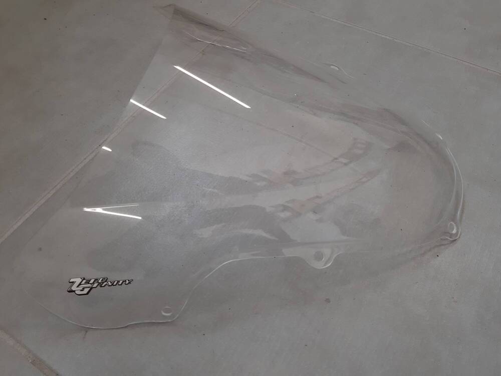 CUPOLINO ZERO GRAVITY GSX R 600-750-1000 00'-01 (3)
