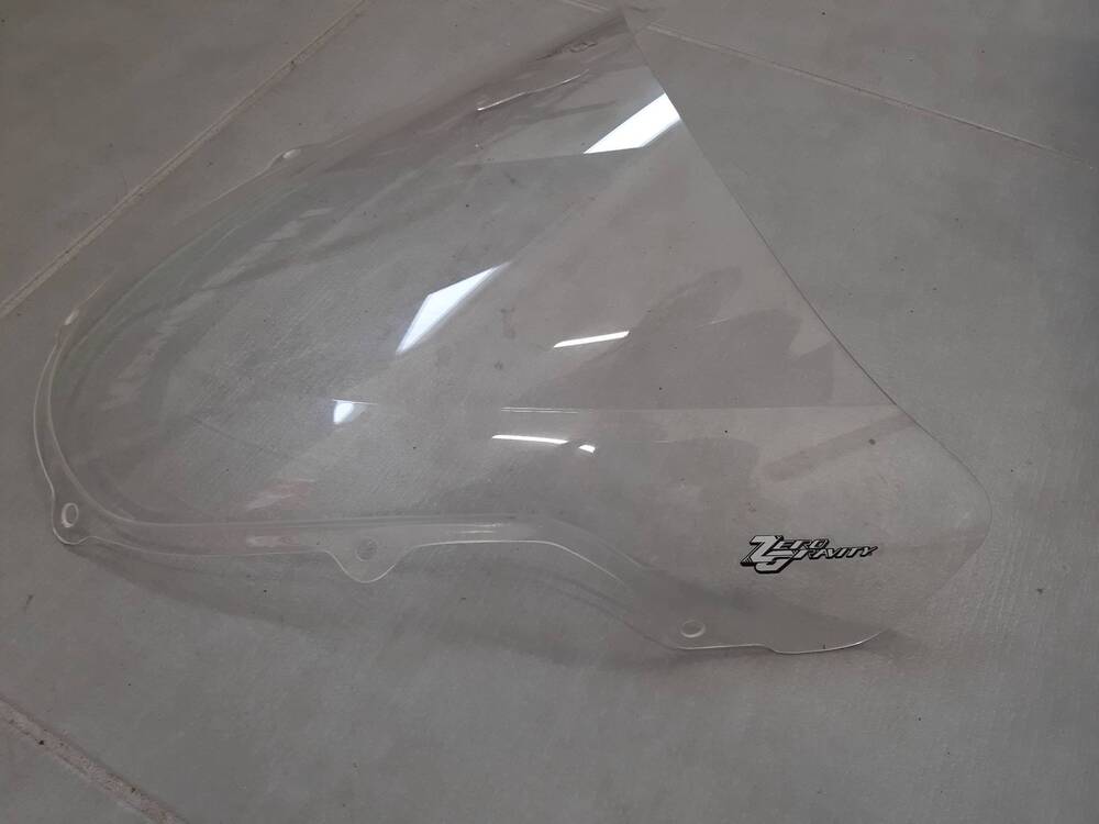 CUPOLINO ZERO GRAVITY GSX R 600-750-1000 00'-01 (4)