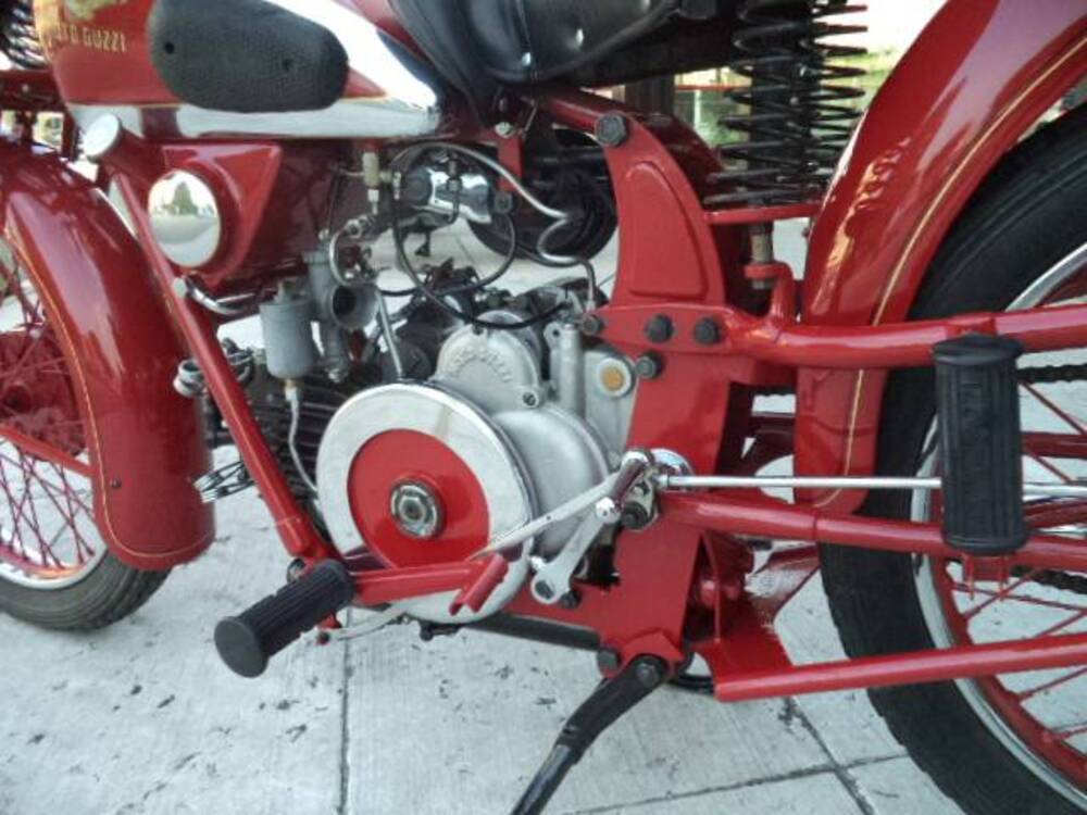 Moto Guzzi 250 P.E. (11)