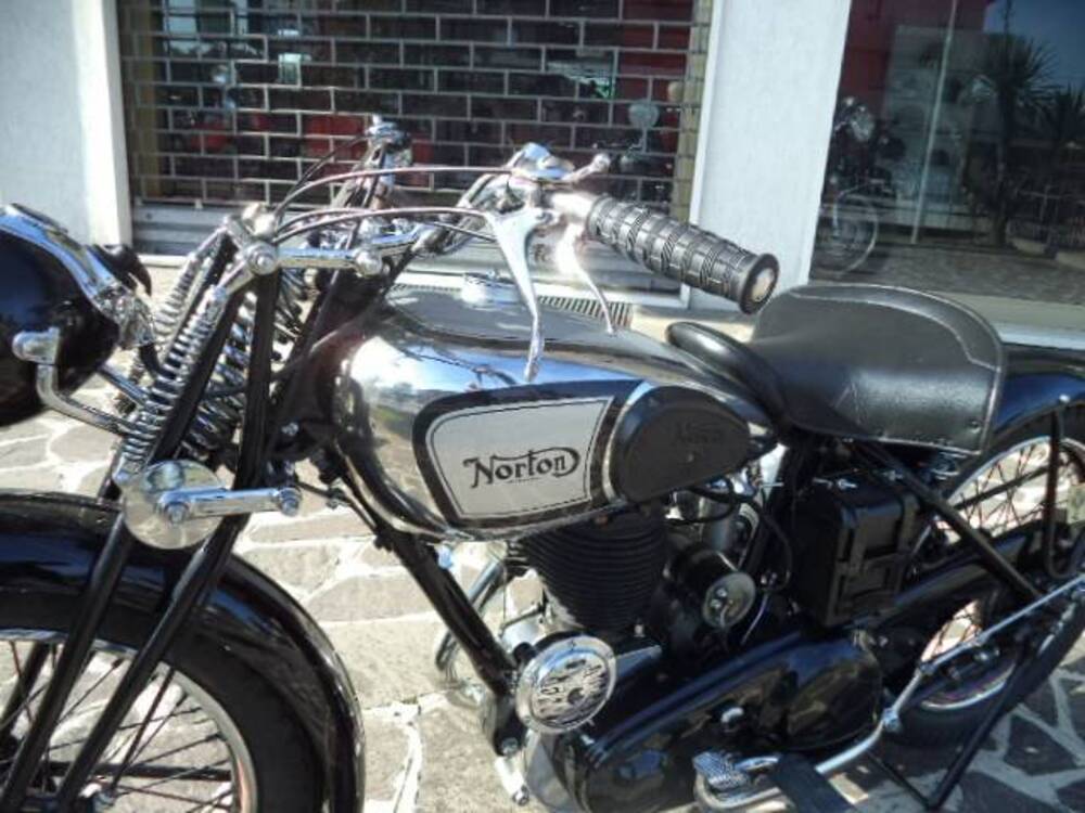 Norton 16 H (8)