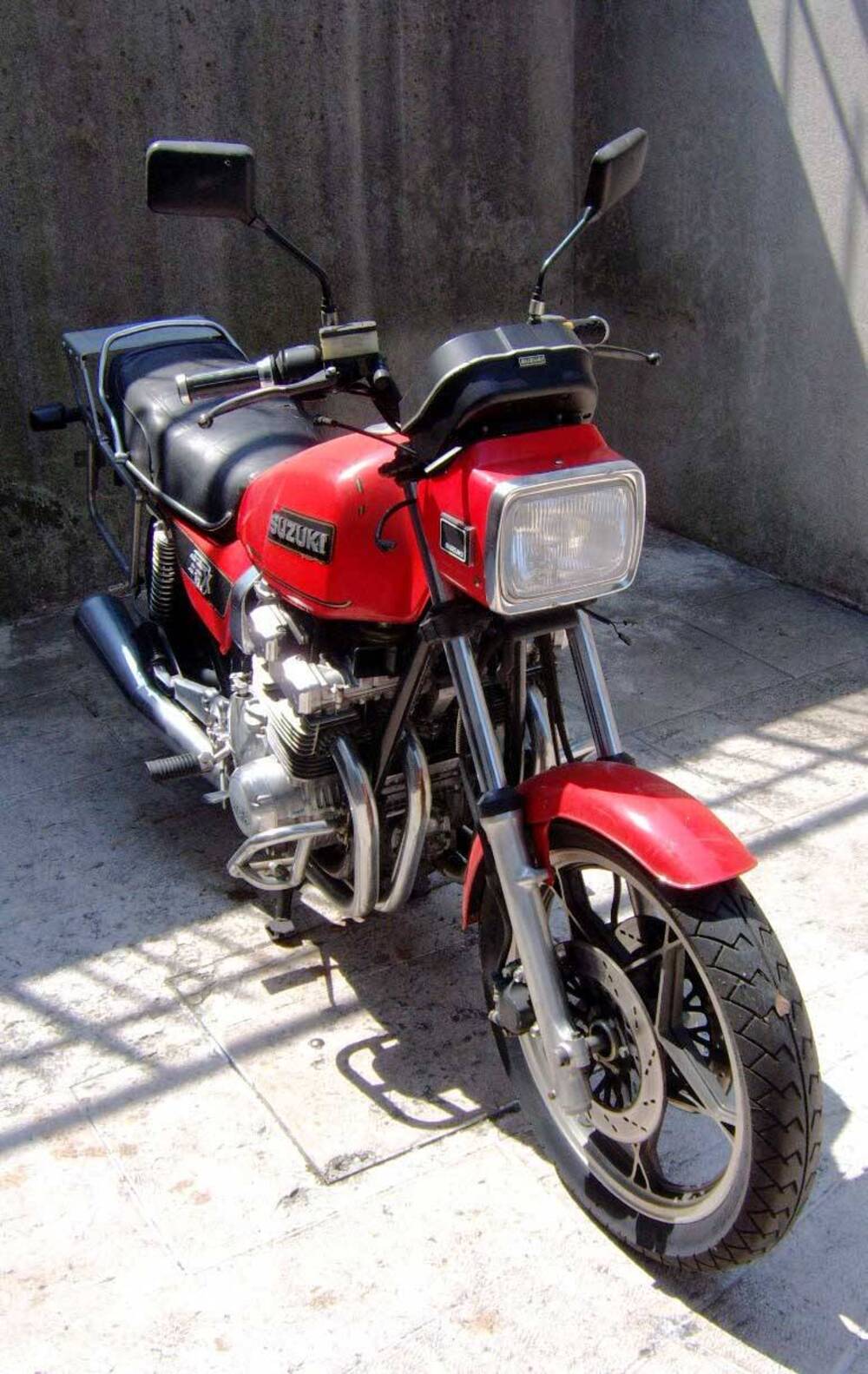 Suzuki GSX 750 (7)