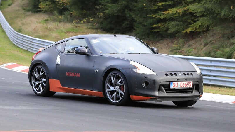 Nissan 370Z: restyling avvistato al N&uuml;rburgring [Foto spia]