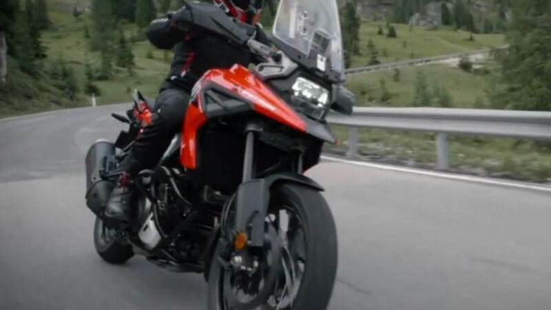 Ecco la nuova Suzuki V-Strom 1000: citazione della DR Big