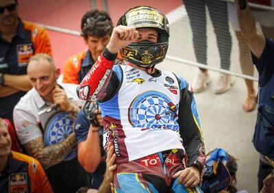 Moto2 e Moto3. Alex Marquez è Campione. Vittoria per Lorenzo Dalla Porta