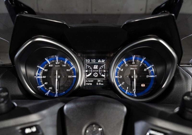 Yamaha T-Max 560 T-Max 560 Tech Max (2020) (5)