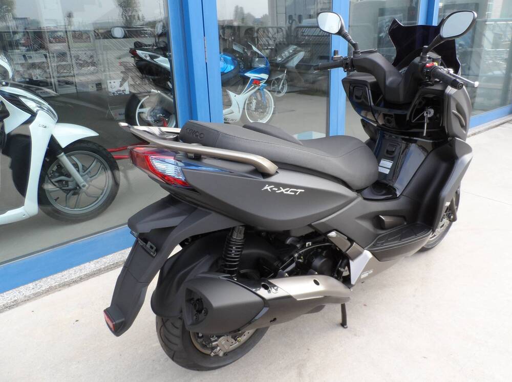 Kymco K-Xct 300i (2012 - 17) (3)