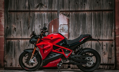 Energica Eva