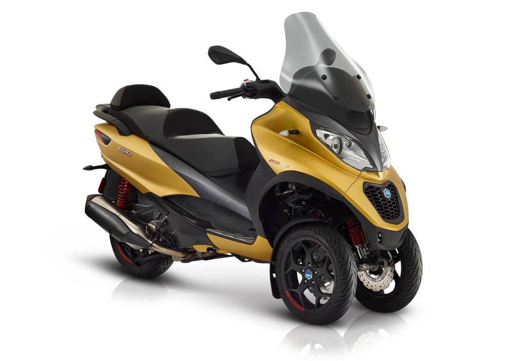 Piaggio MP3 530 Hpe Exclusive (2025) (7)