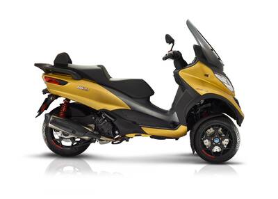 Piaggio MP3 530 Hpe Exclusive (2025) nuova