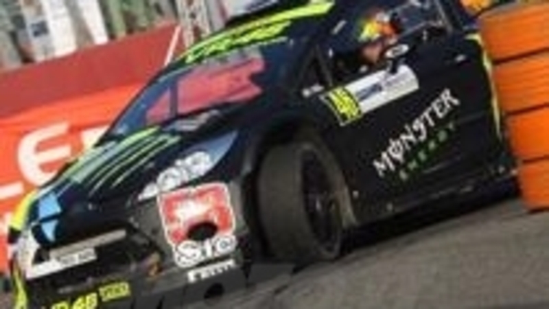 Rally di Monza: Valentino nulla pu&ograve; contro Loeb