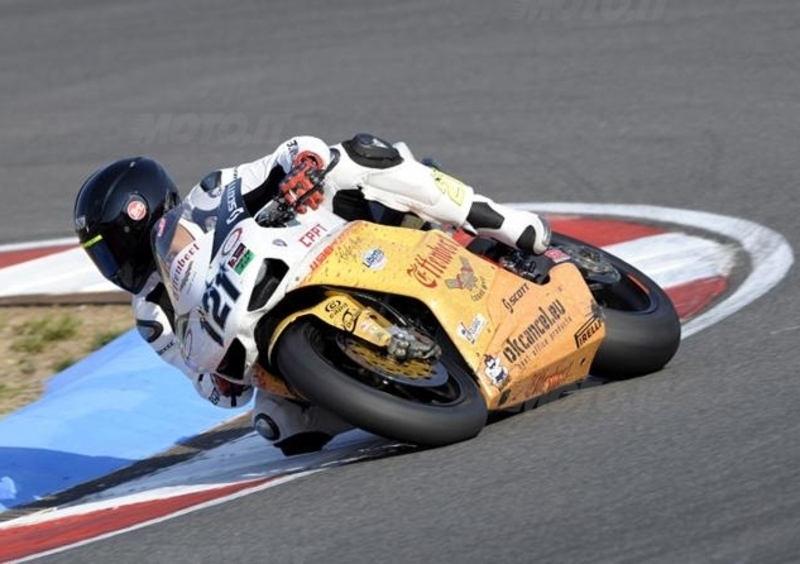 Ultimi test 2011 per i team del mondiale Superbike