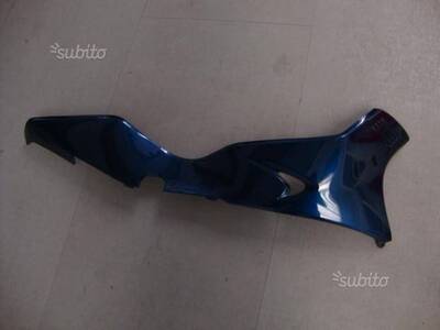 Fiancata inferiore dx per suzuki burgman 400 03