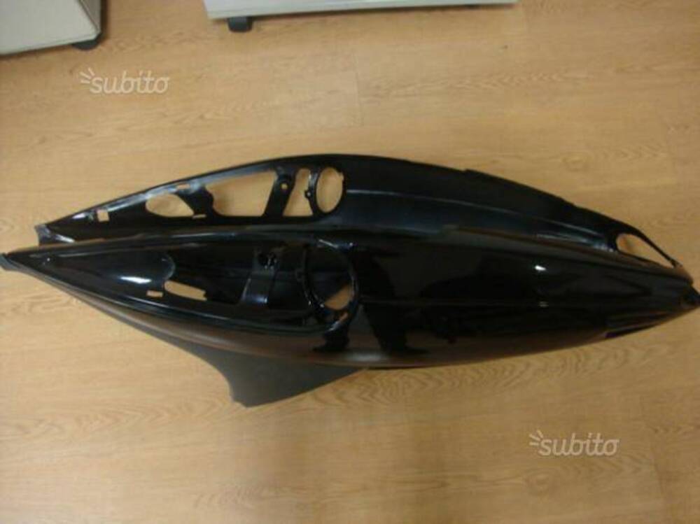 Carena posteriore Malaguti Phantom 100 (2)