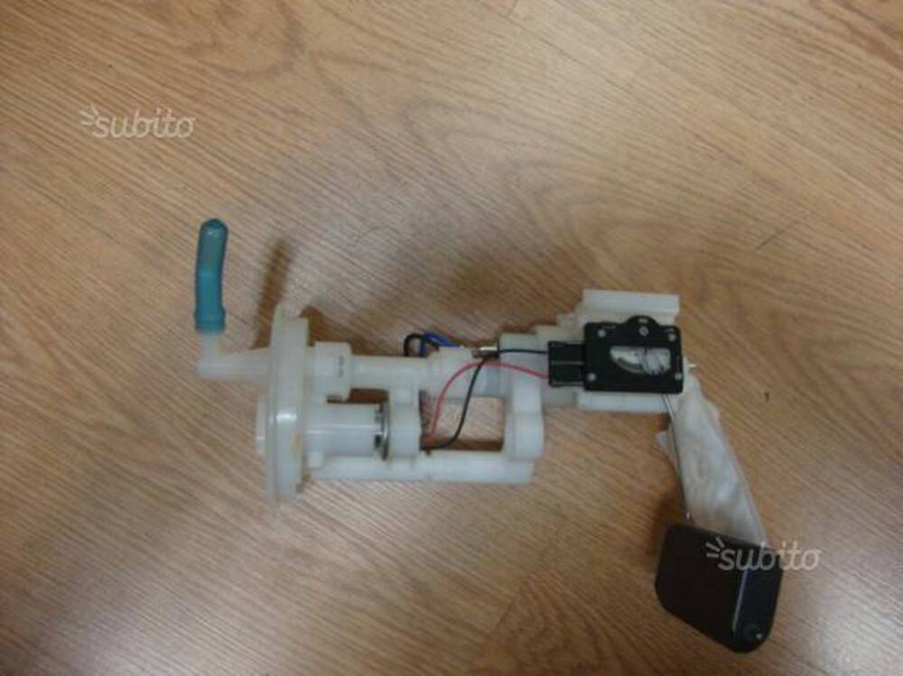 Pompa benzina Suzuki Burgman 125-200 2013 (2)
