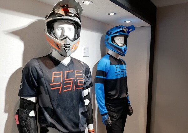 Acerbis: nuovo abbigliamento per cross, touring e bici a EICMA 2019