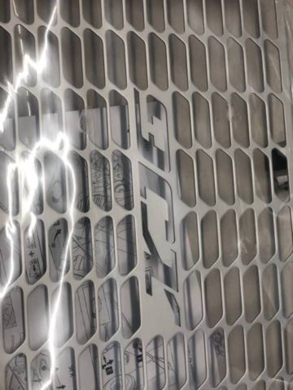 COPRI RADIATORE XJ6 Yamaha (3)