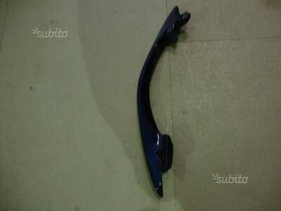 Maniglia passeggero sx per suzuki burgman 400 2003