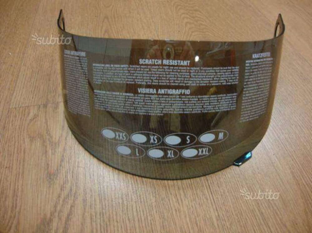 Visiera per casco AGV (2)