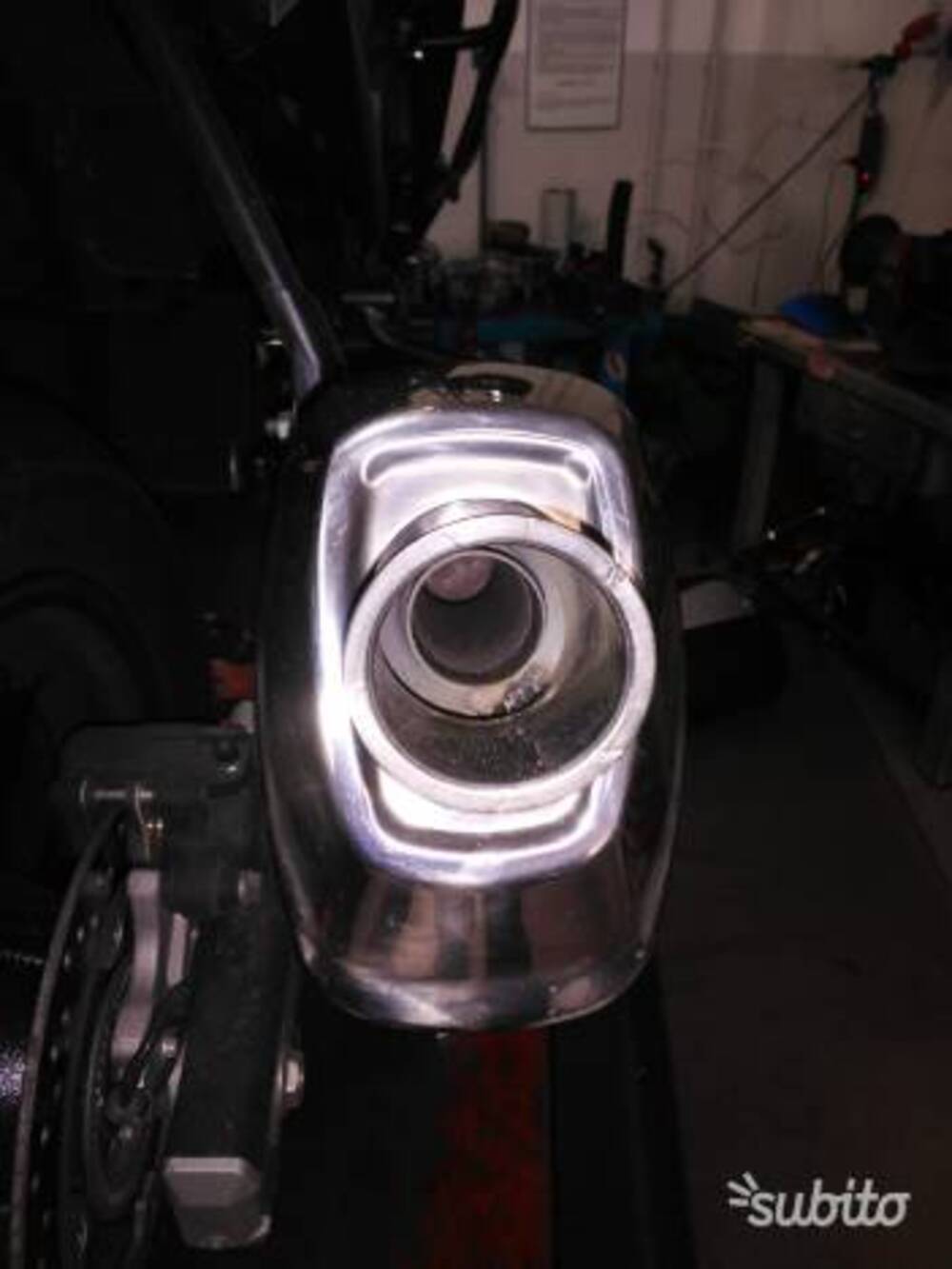 Beccuccio scarico v storm 650 inox Motopoint Racing (2)