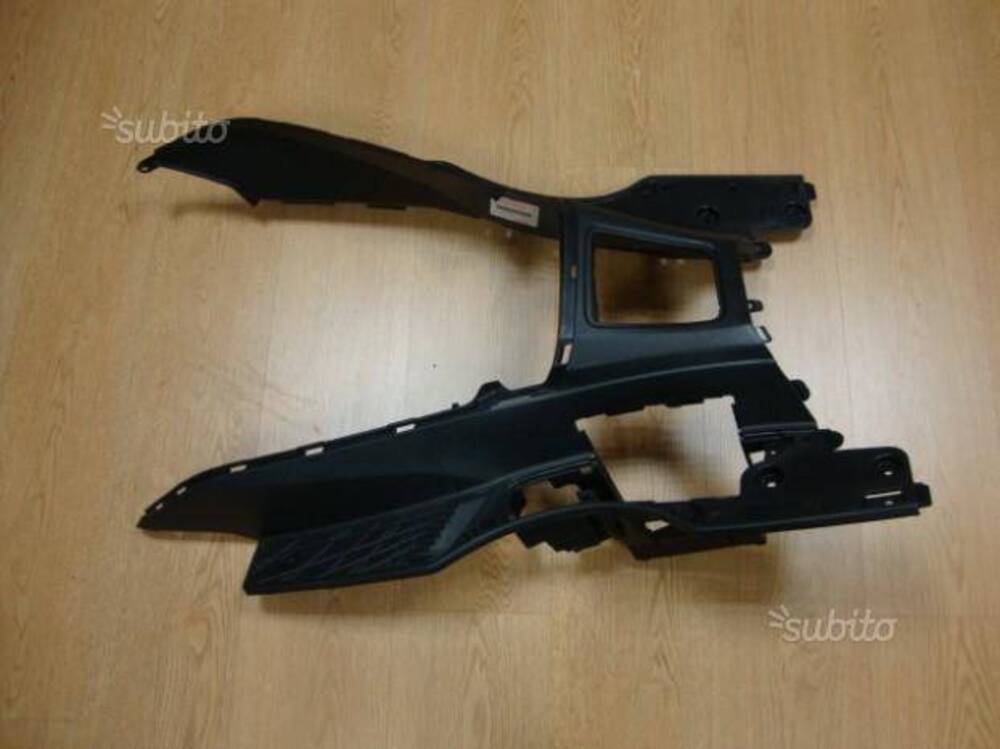 Pavimento suzuki burgman 125/150 2002/2006 (3)