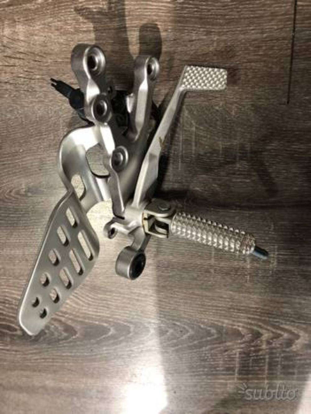 Pedana dx completa Yamaha R6 2007