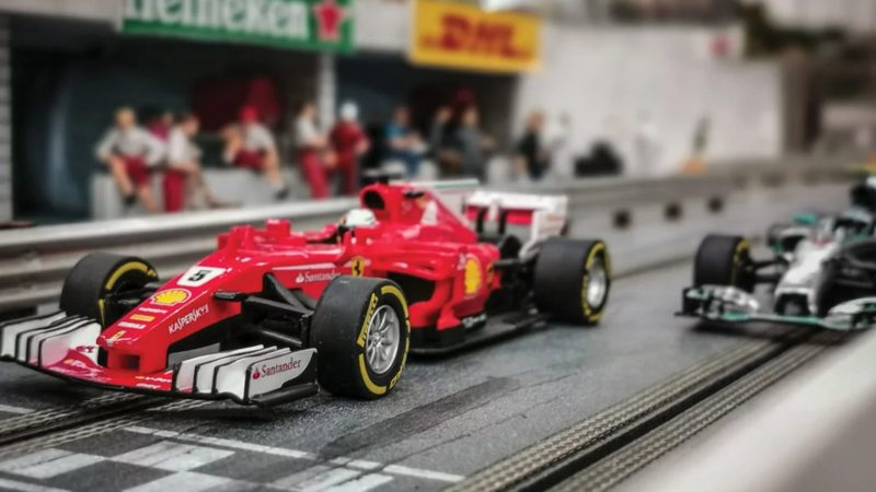 Formula 1: la pista elettrica ufficiale di slot cars da mettere in casa