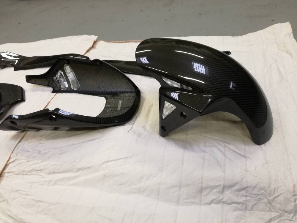 Kit Carbonio Kawasaki ER 6N Leovince